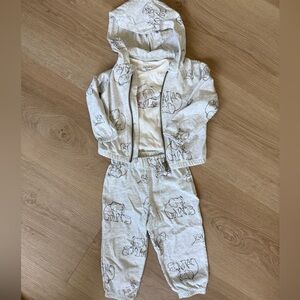Light Gray Elephant Print Baby Hoodie & Pants Set